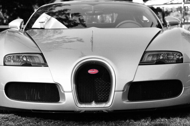 Bugatti Veyron Front View — Black