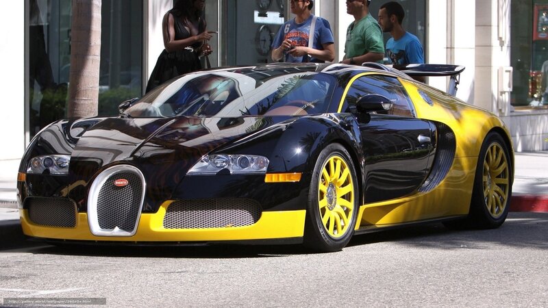 Bugatti Veyron in black and yellow
