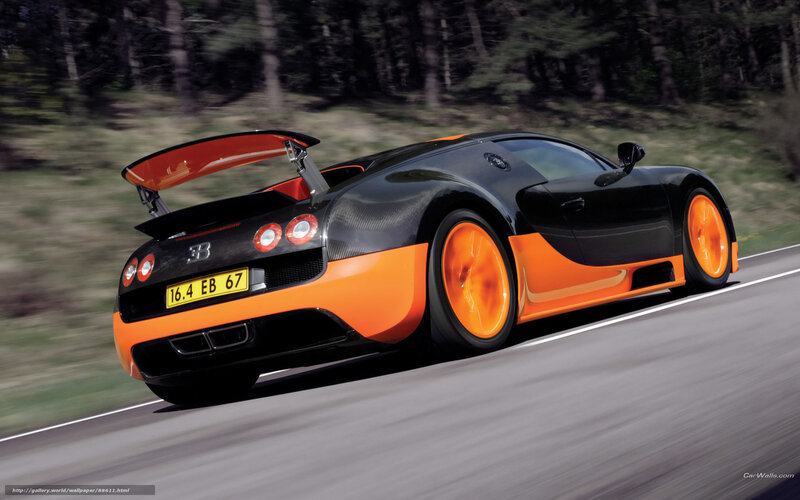 Bugatti Veyron in motion