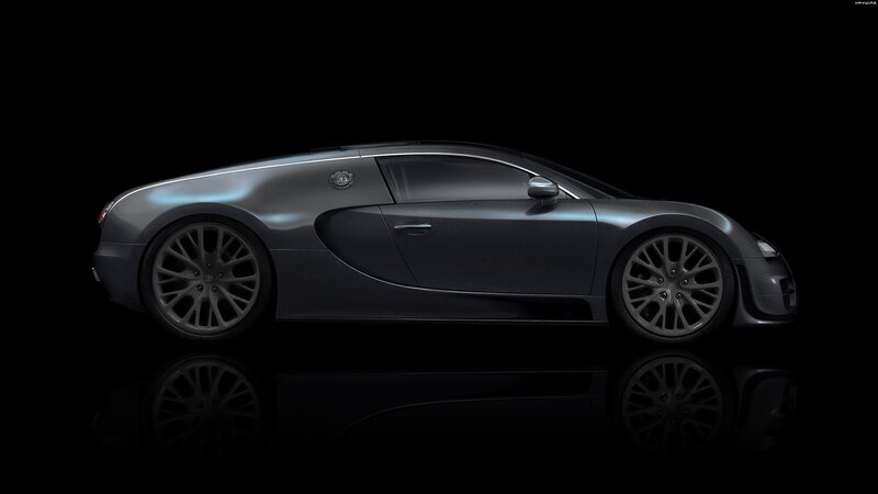 Bugatti Veyron in profile