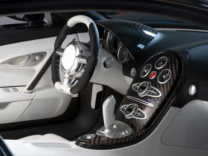 Bugatti Veyron interior