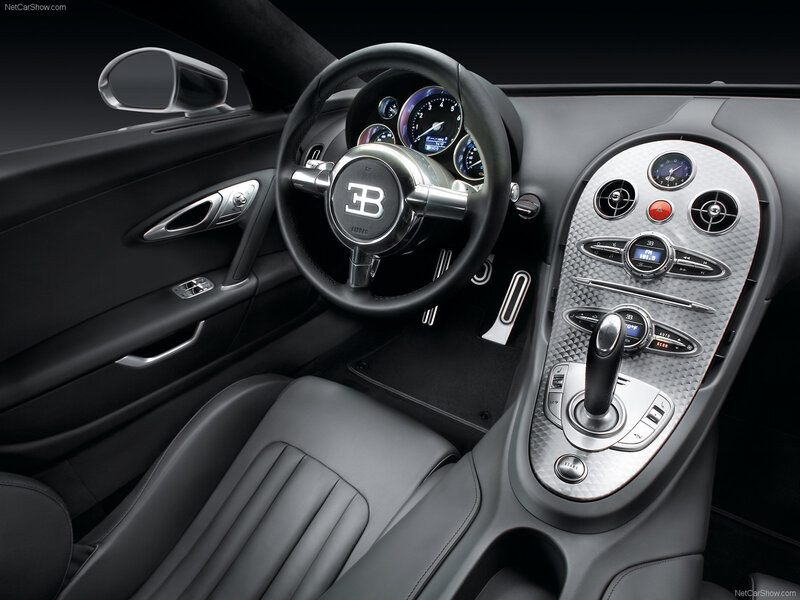 Bugatti Veyron interior
