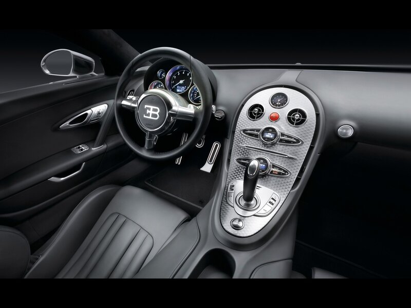 Bugatti Veyron interior