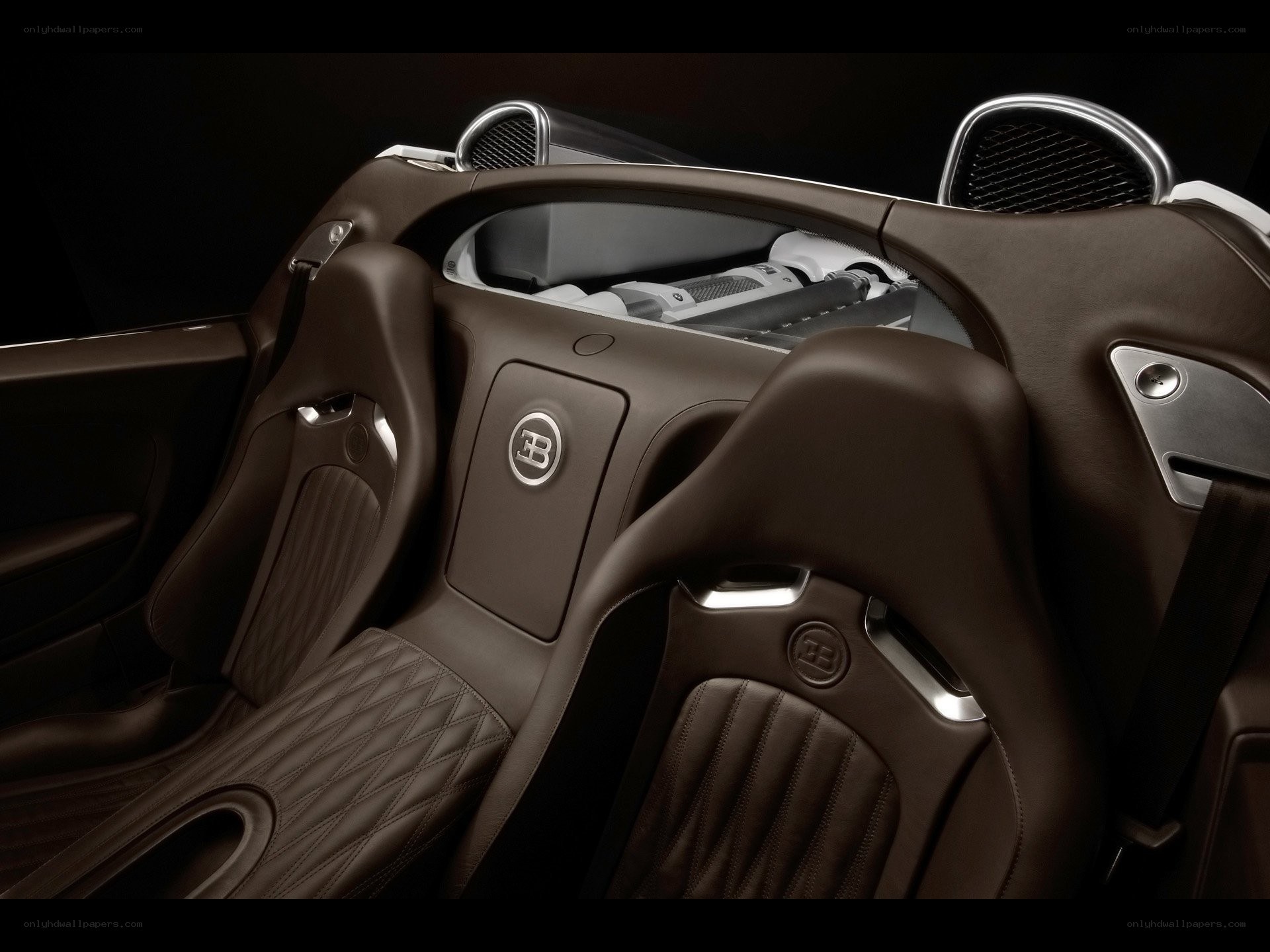 Bugatti Veyron interior