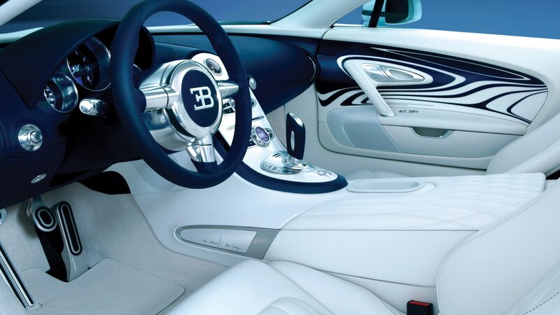 Bugatti Veyron Interior — White