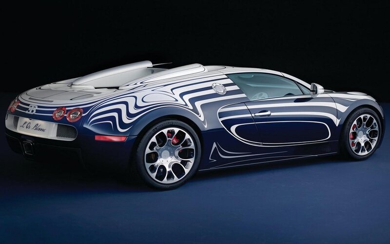 Bugatti Veyron L'Or Blanc — Blue, Dramatic