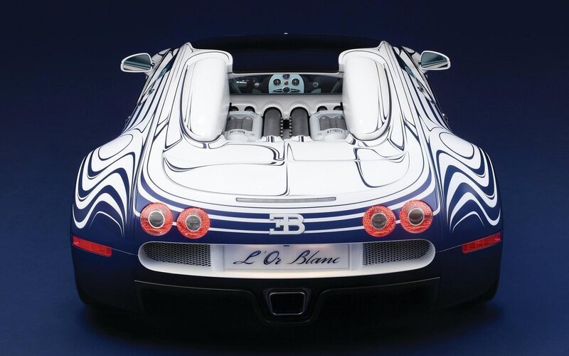 Bugatti Veyron L'Or Blanc — Blue