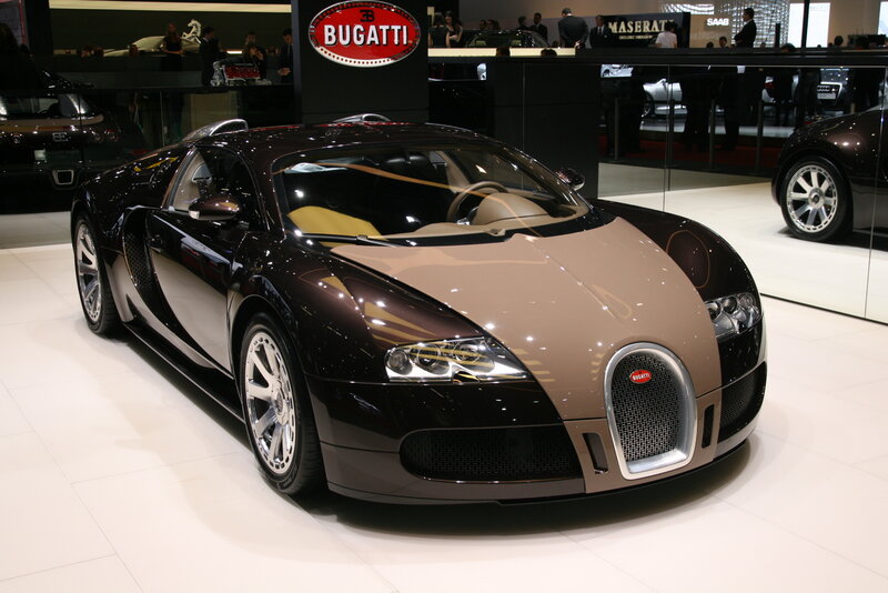 Bugatti Veyron on display