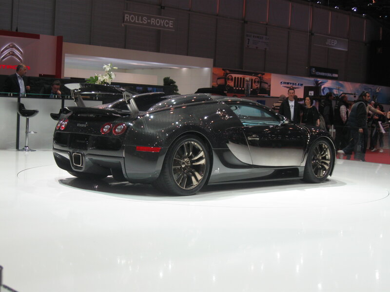 Bugatti Veyron on display
