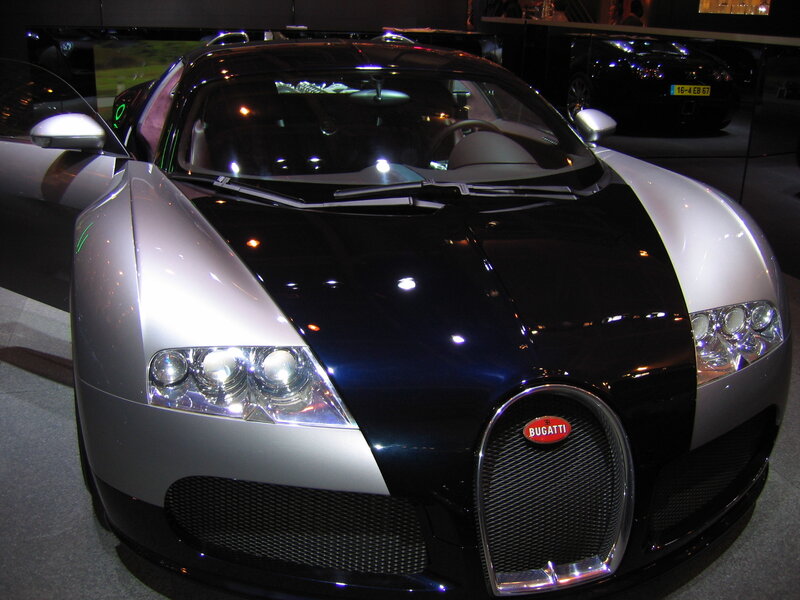 Bugatti Veyron on display