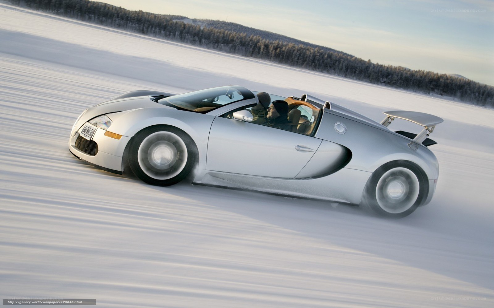 Bugatti Veyron on snowy track