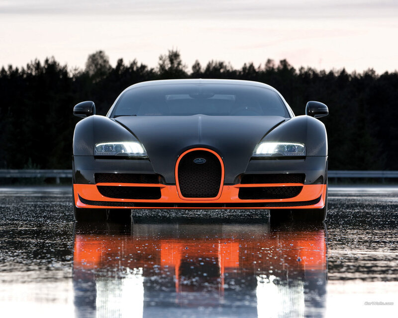 Bugatti Veyron on wet road