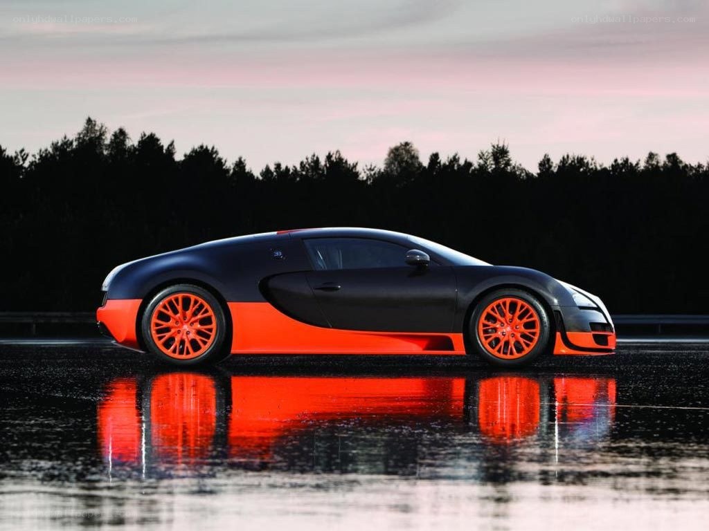 Bugatti Veyron on wet road