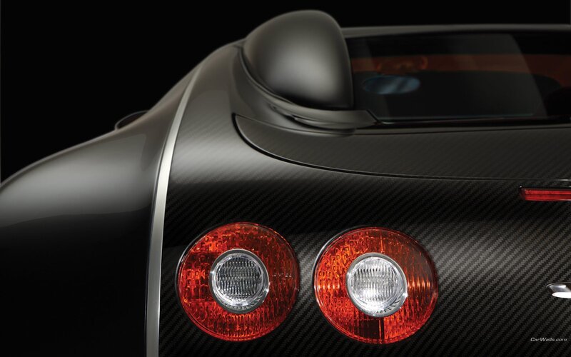 Bugatti Veyron rear lights