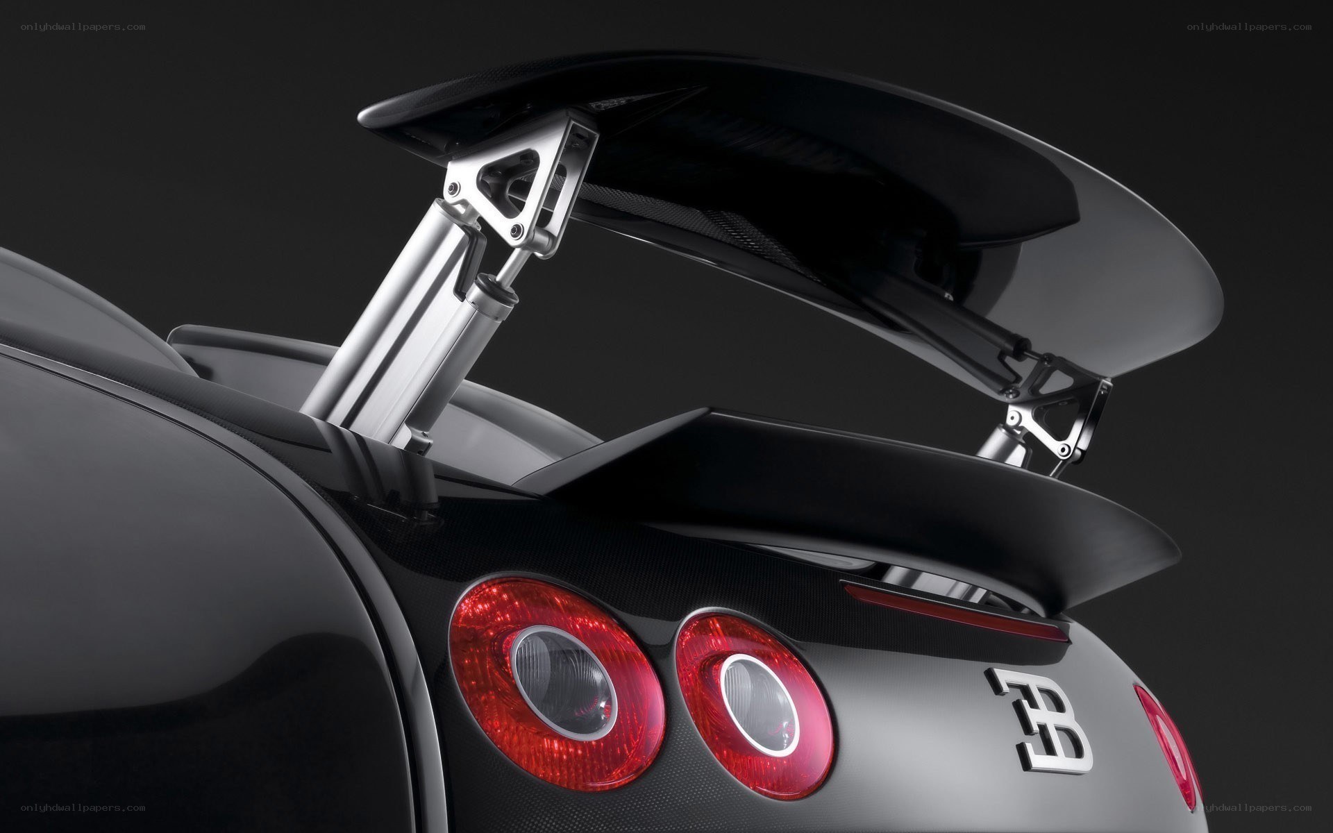 Bugatti Veyron rear spoiler