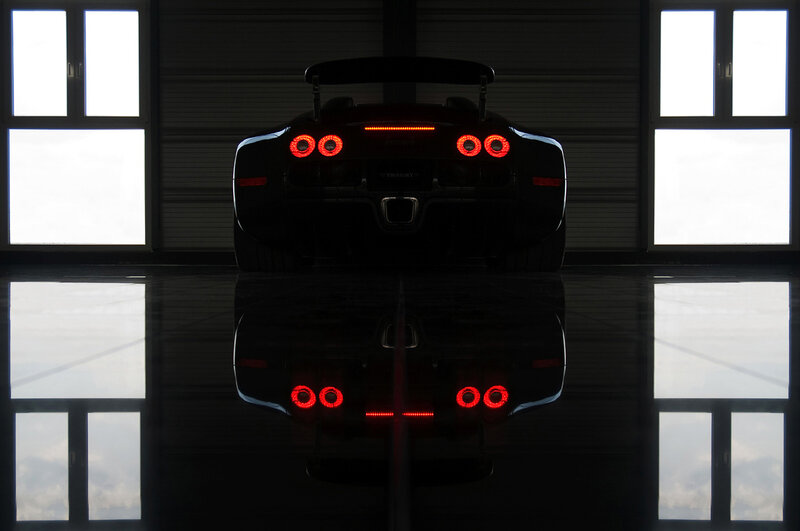Bugatti Veyron rear view