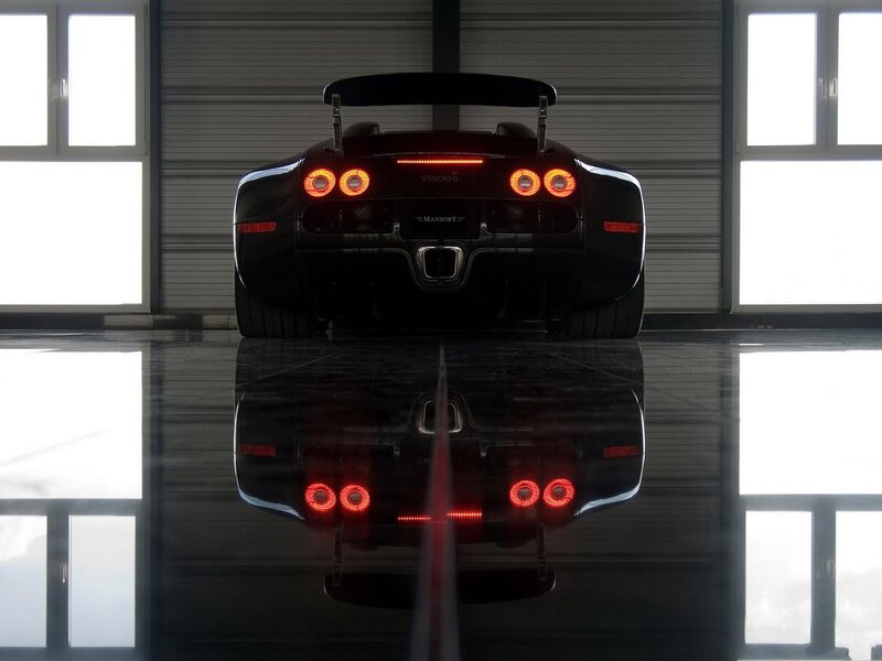 Bugatti Veyron rear view