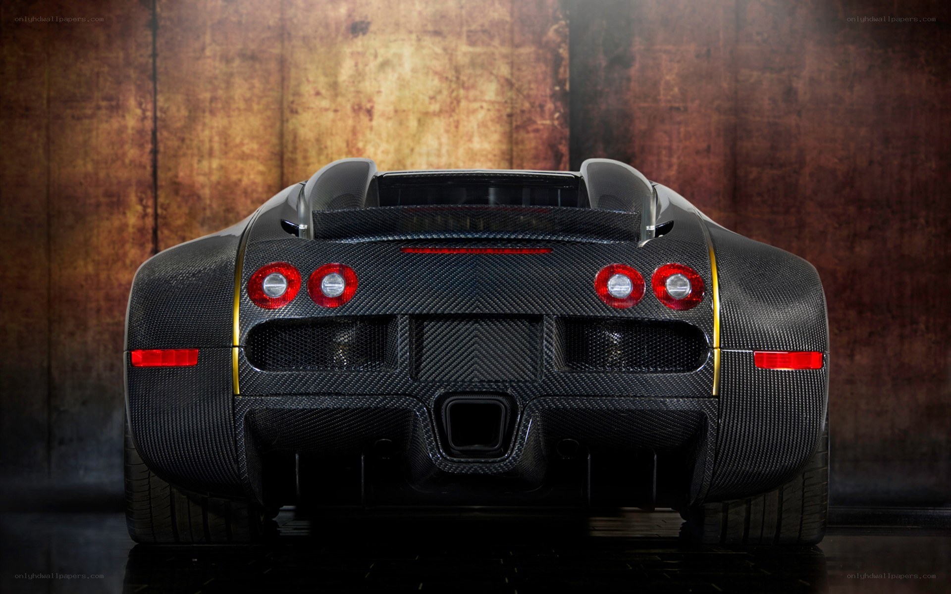 Bugatti Veyron rear view