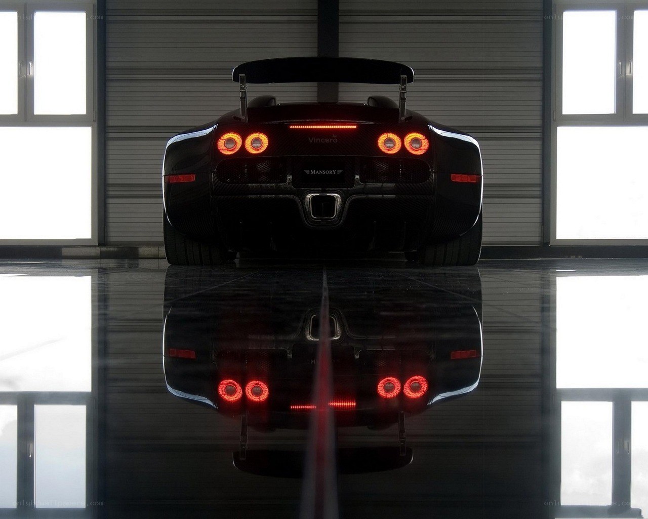 Bugatti Veyron rear view