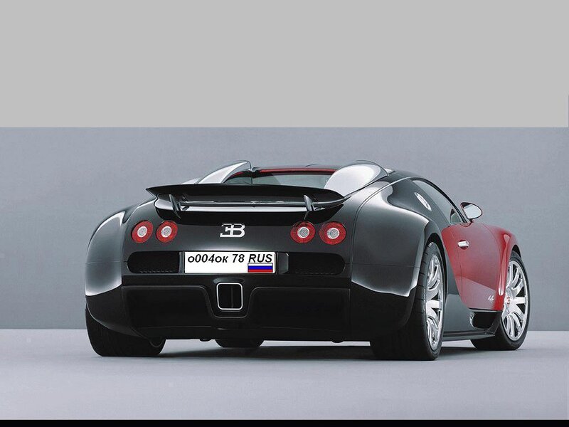 Bugatti Veyron rear view