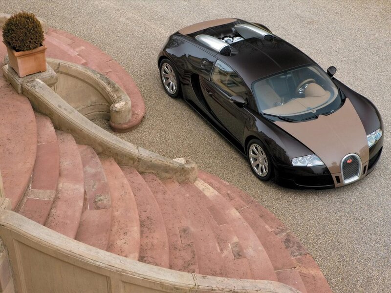 Bugatti Veyron Supercar — Black, Dramatic, Afternoon, Photograph, Staircase