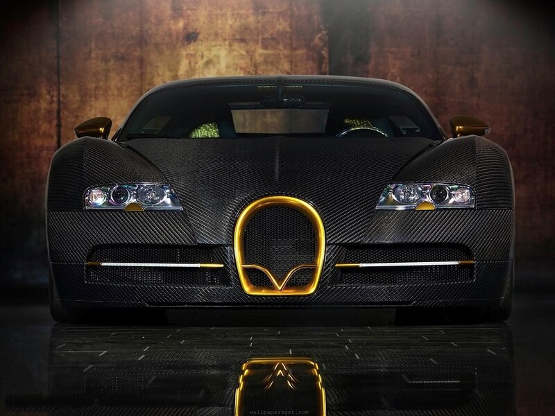 Bugatti Veyron Supercar — Black, Gold Grille