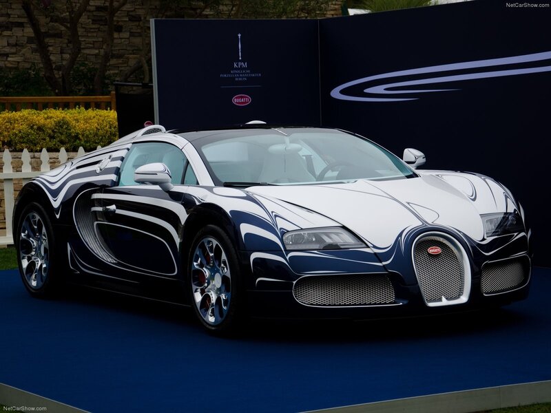 Bugatti Veyron with custom livery