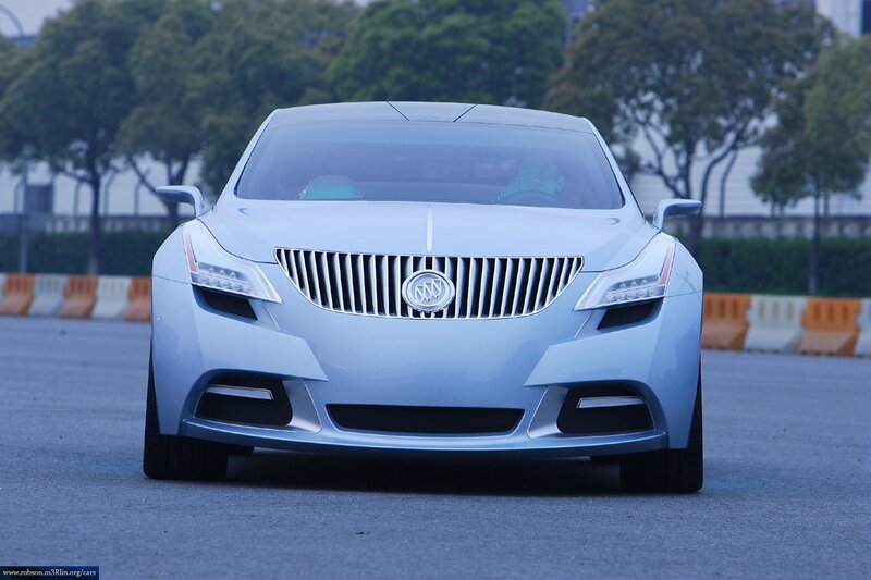 Buick concept car front view