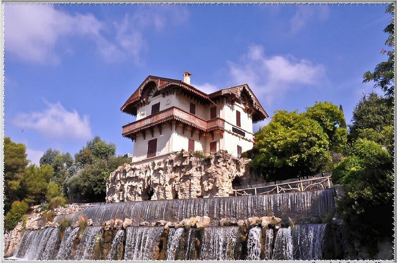 Building on Rocky Cliff