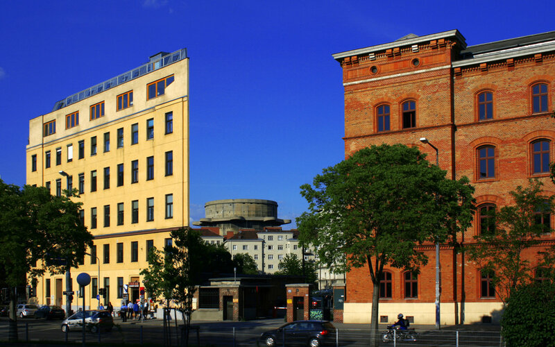Buildings and Street Scene