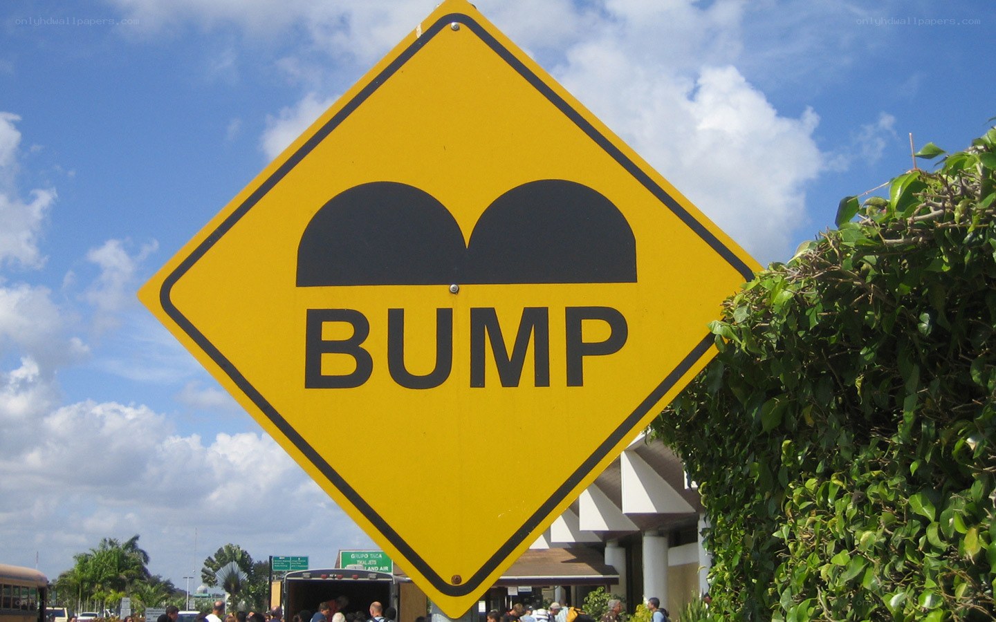 Bump road sign
