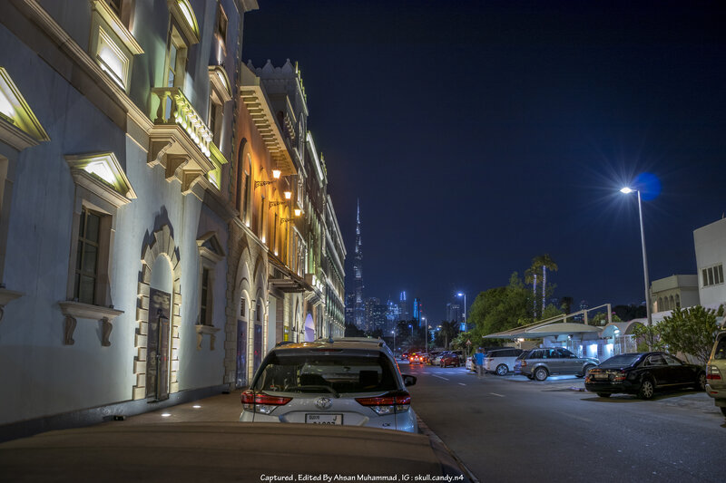 Burj Khalifa at Night — Blue, Calm