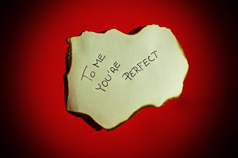 Burnt Paper Note — Red
