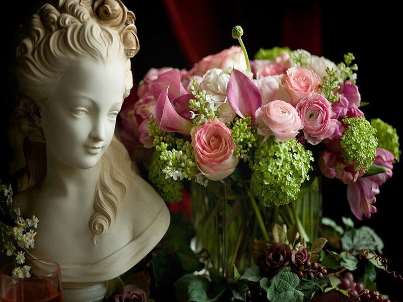 Bust and floral arrangement