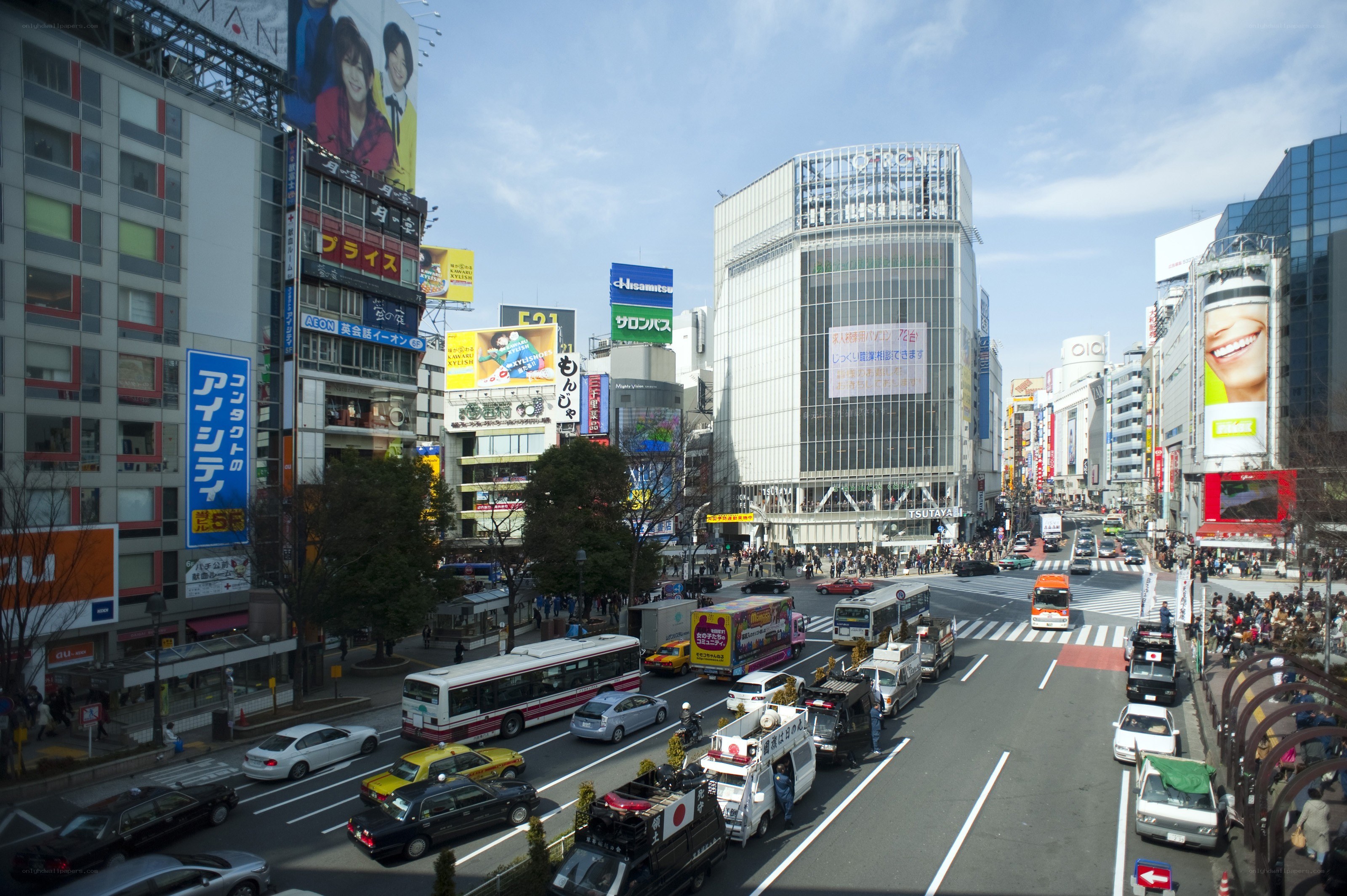 Busy street in Tokyo