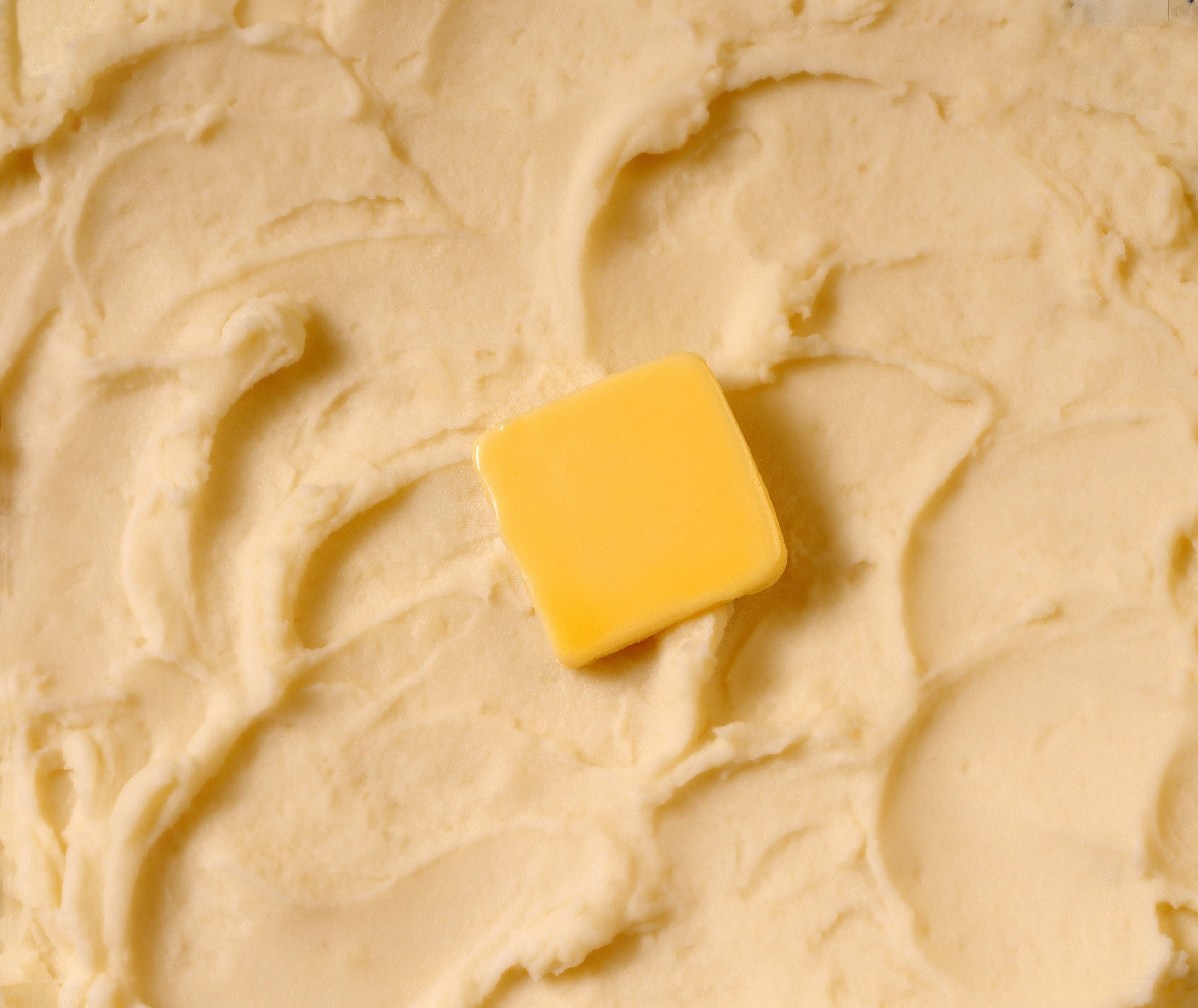 butter on mashed potatoes