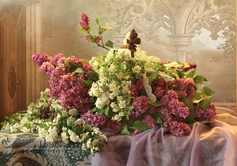 Butterfly on Lilac Bouquet