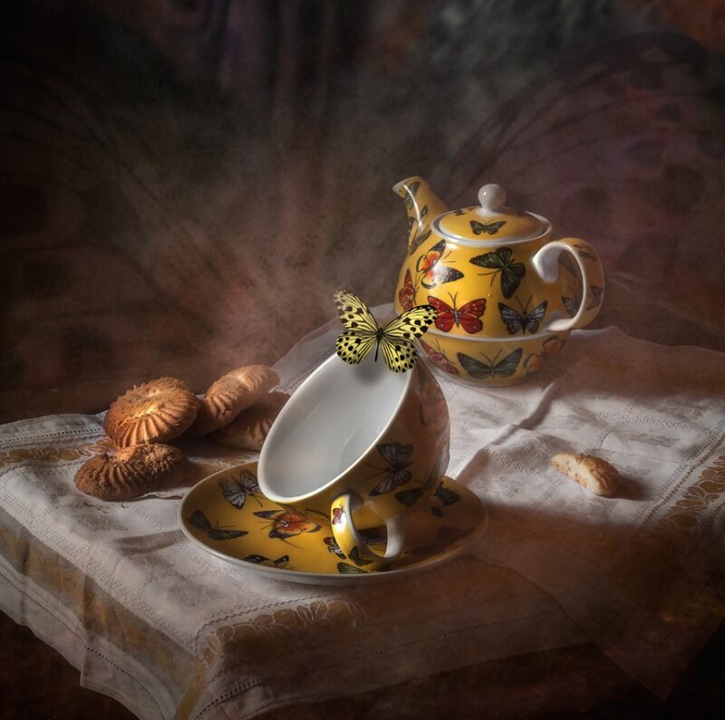 Butterfly on Teacup — Yellow
