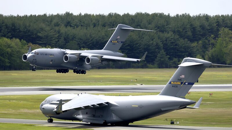 C-17 Globemaster III — Gray, Calm, Afternoon
