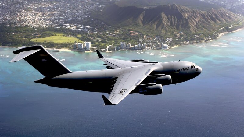 C-17 Globemaster III — Gray, Serene