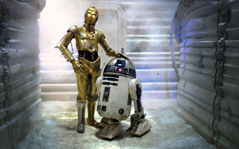 C-3PO and R2-D2 — Gold