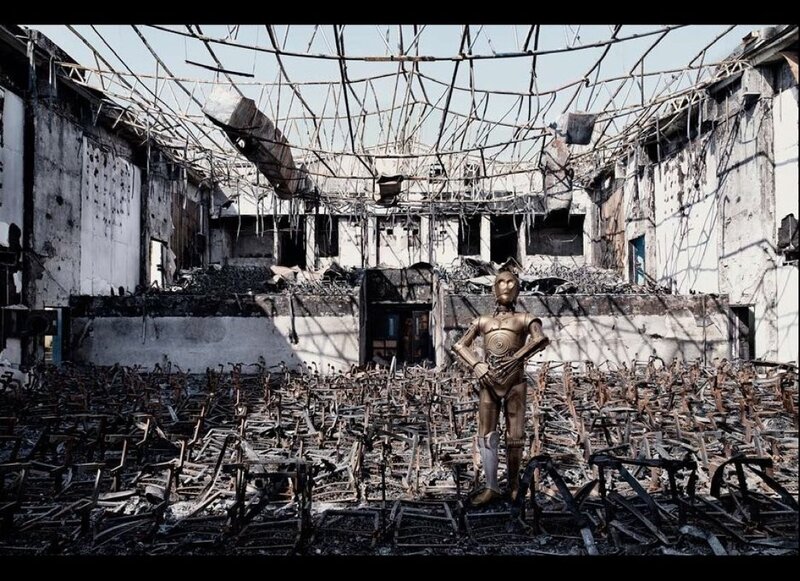C-3PO in a ruined theater