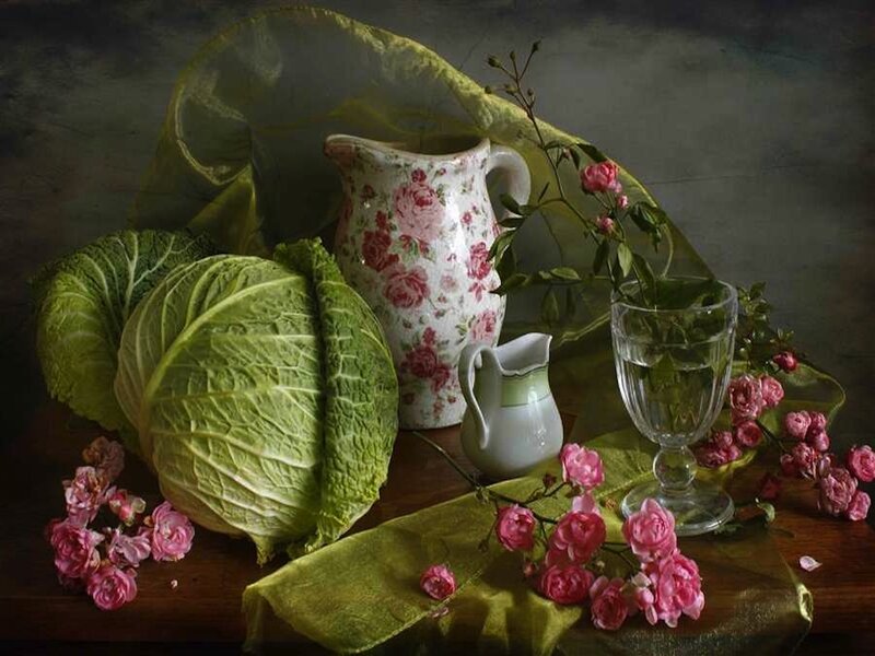 Cabbage and Roses — Green
