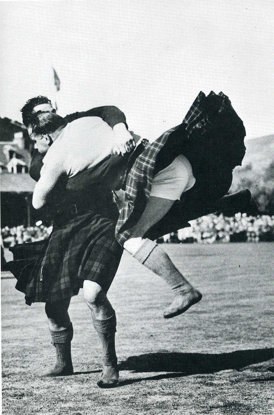Caber toss competition