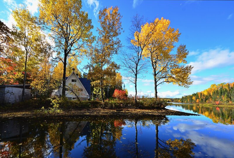 Cabin by Lake in Autumn — Blue