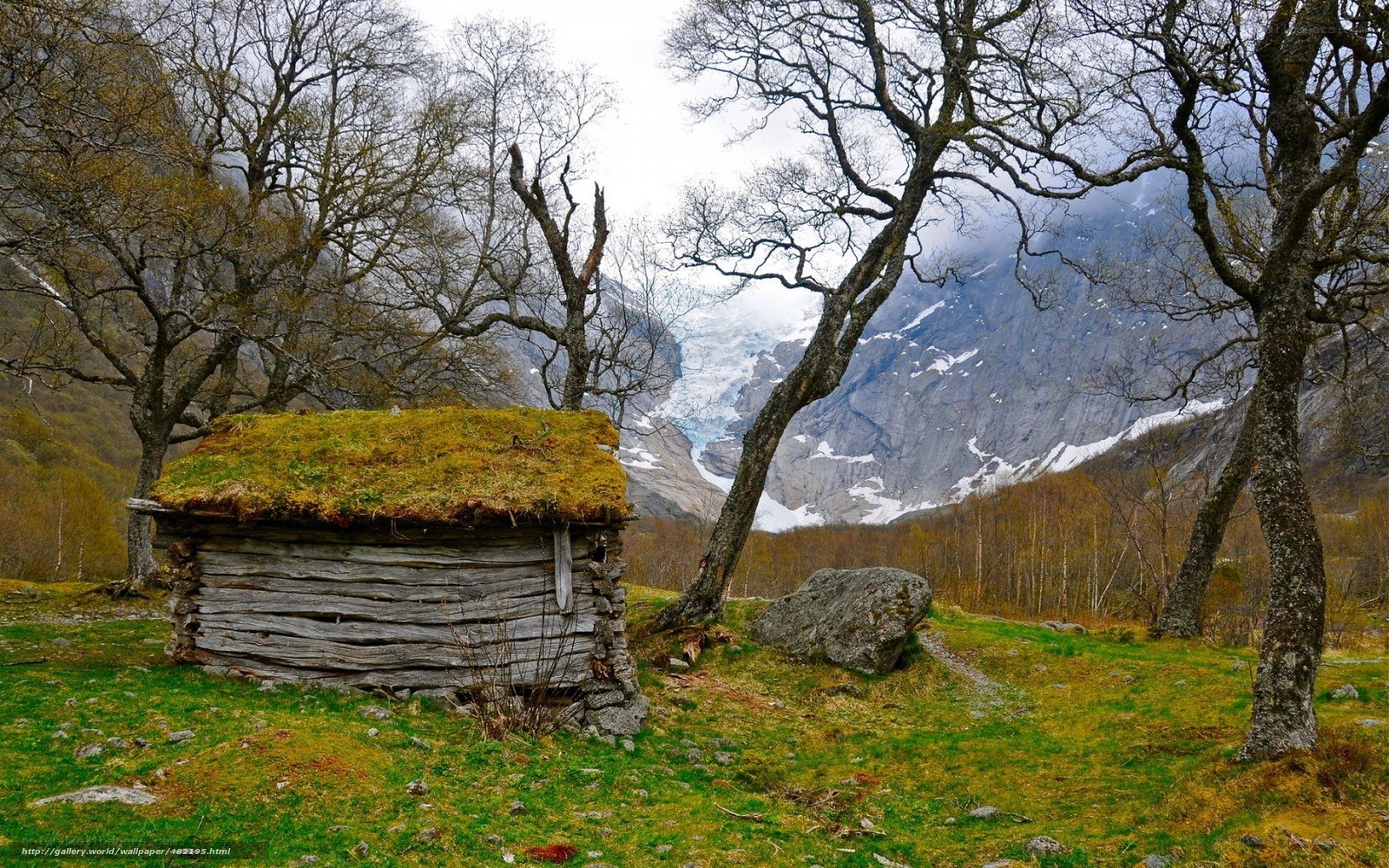 Cabin in a mountain valley
