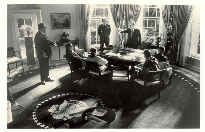 Cabinet meeting in Oval Office