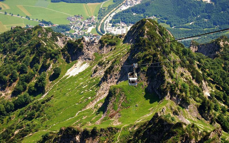 Cable Car on Mountain — Green, Serene