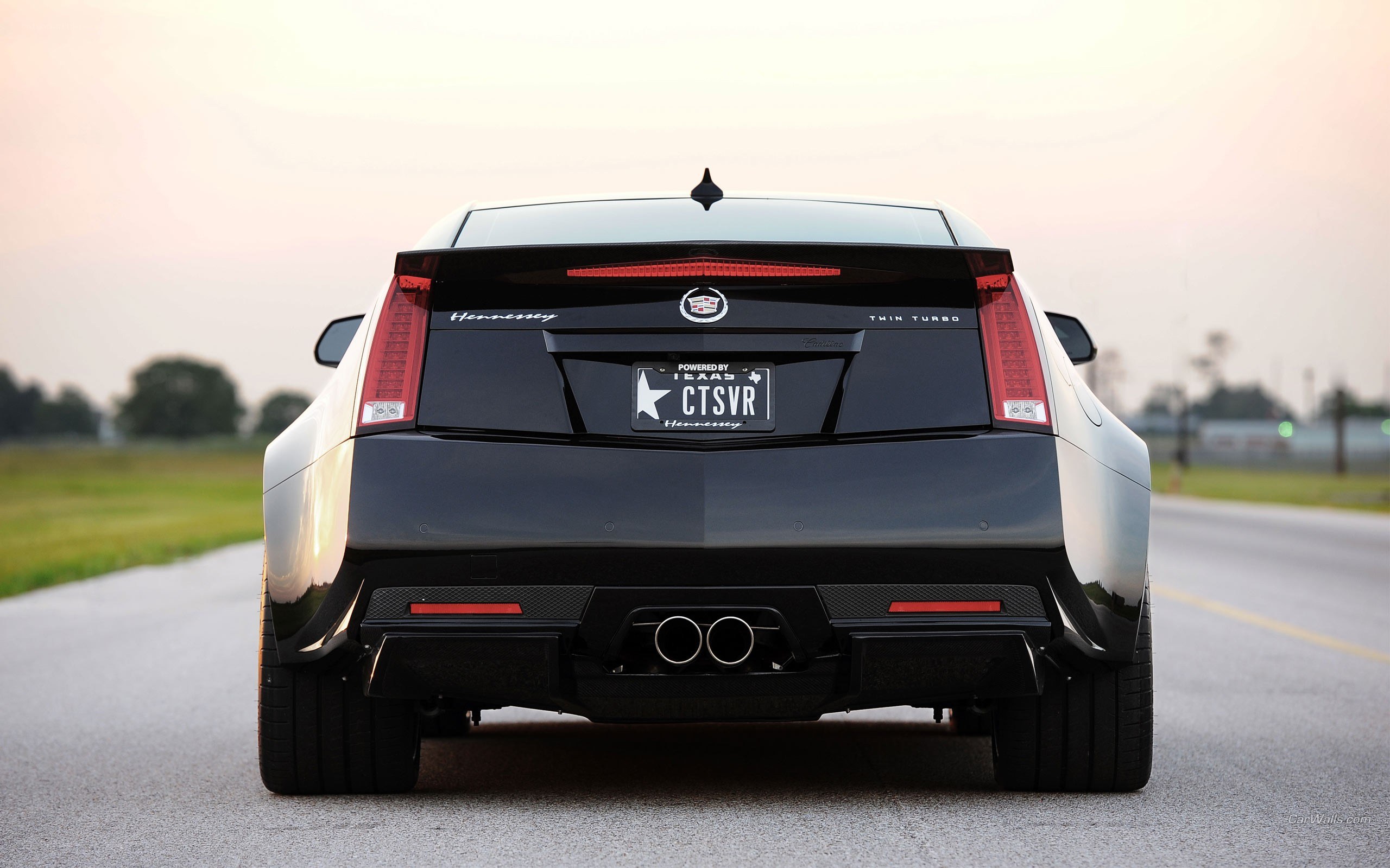 Cadillac CTS-V rear view