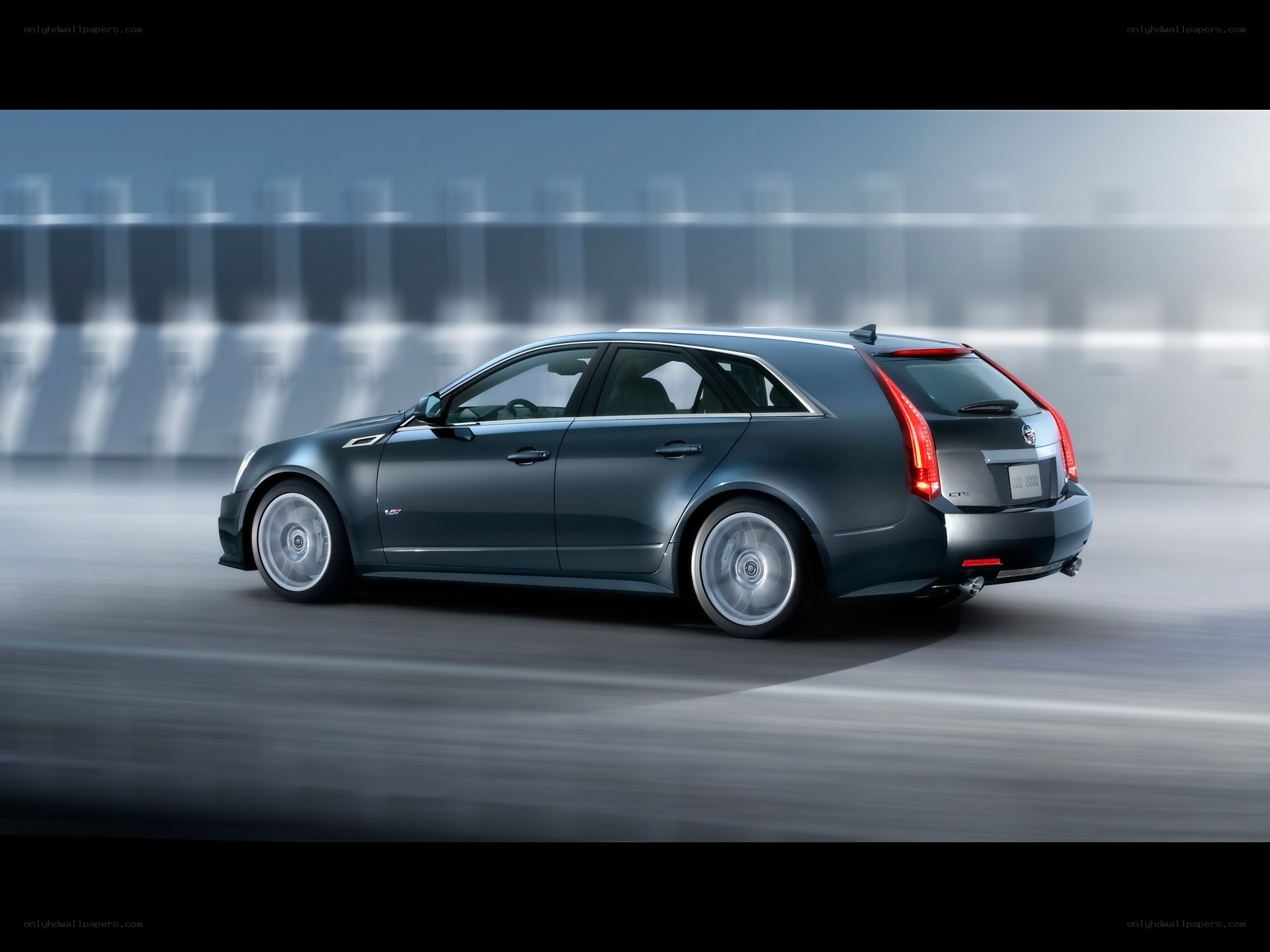 Cadillac CTS-V Wagon in motion